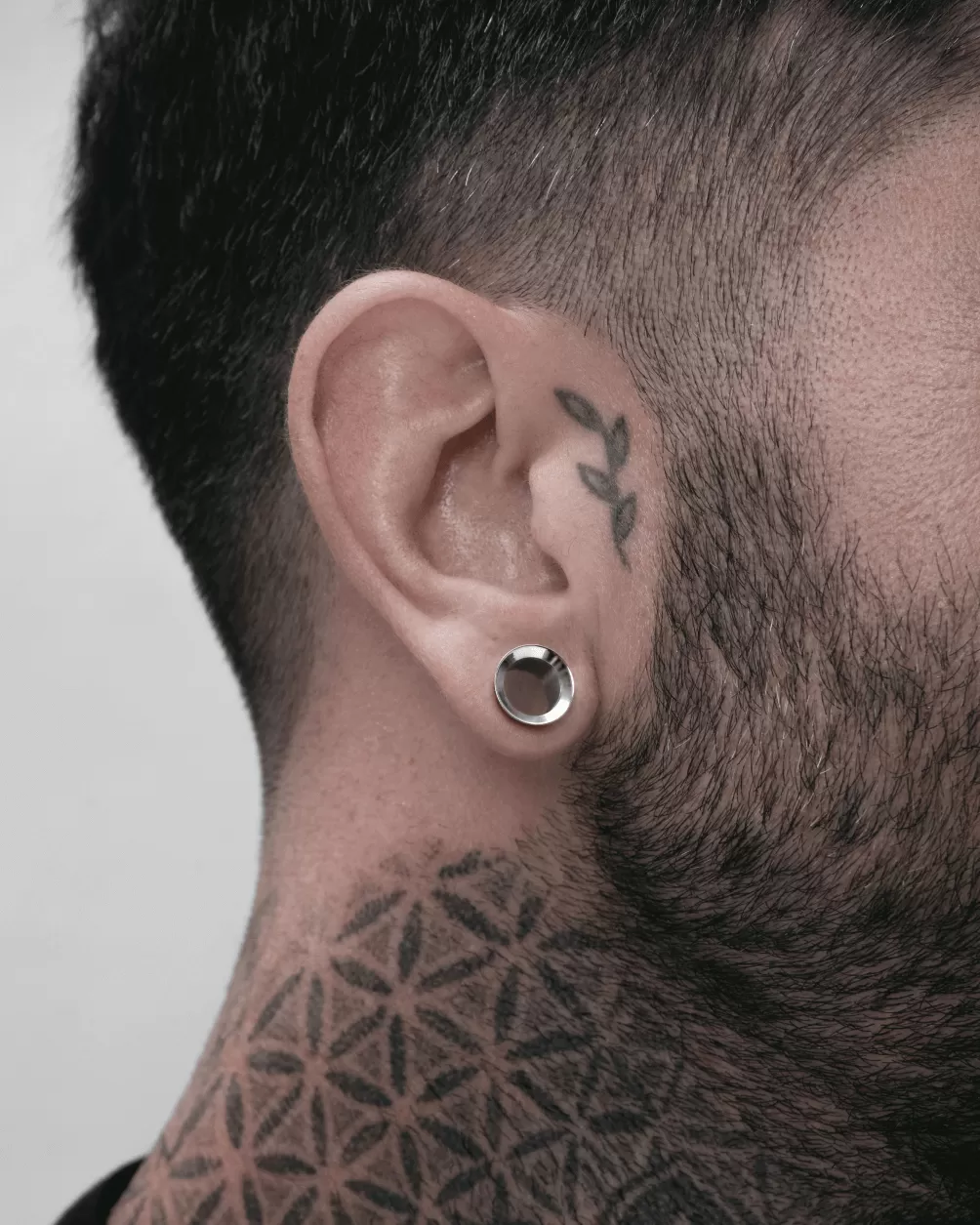 A&E Signature Minted Tunnels