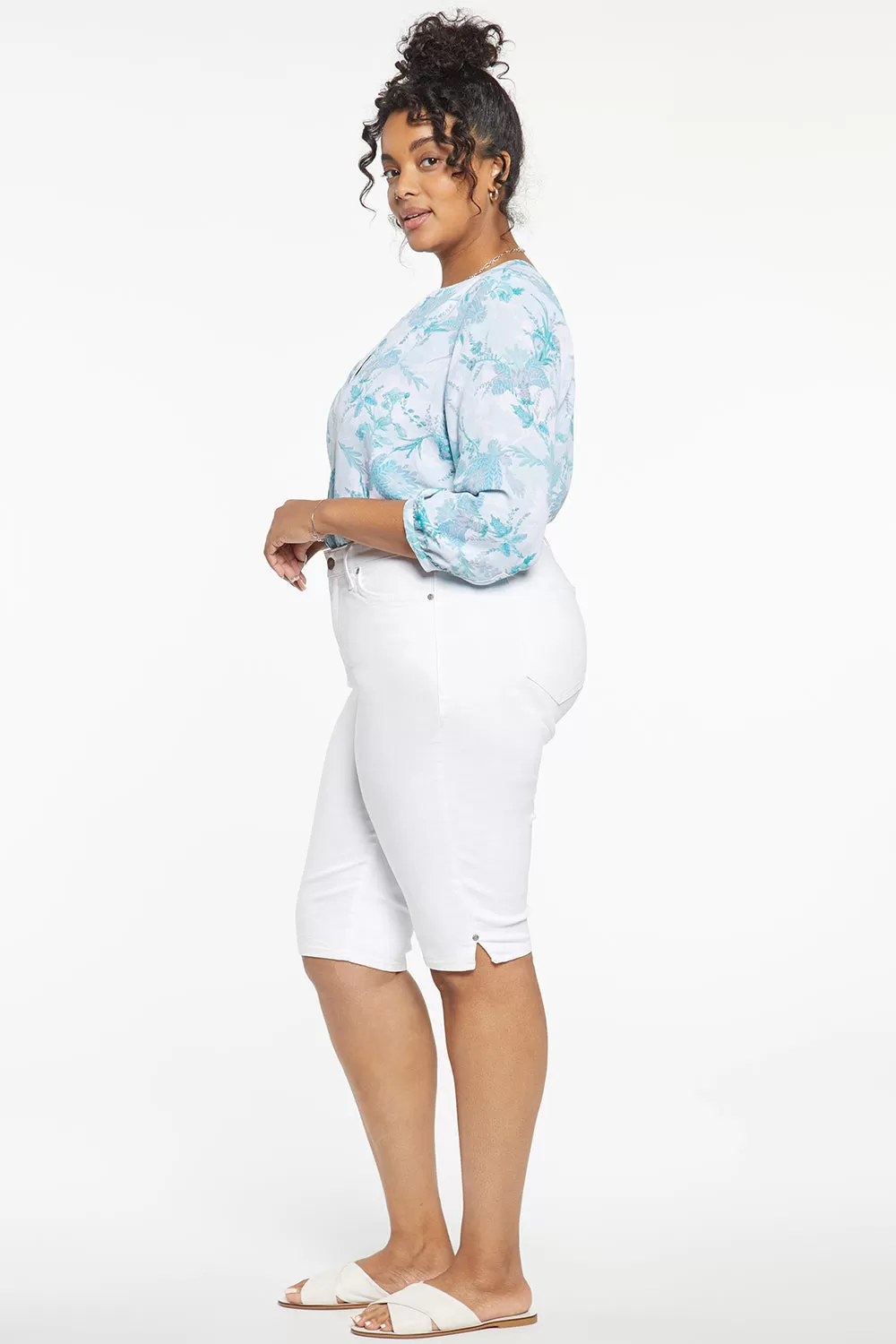 Bike Capri Jeans In Plus Size - Optic White