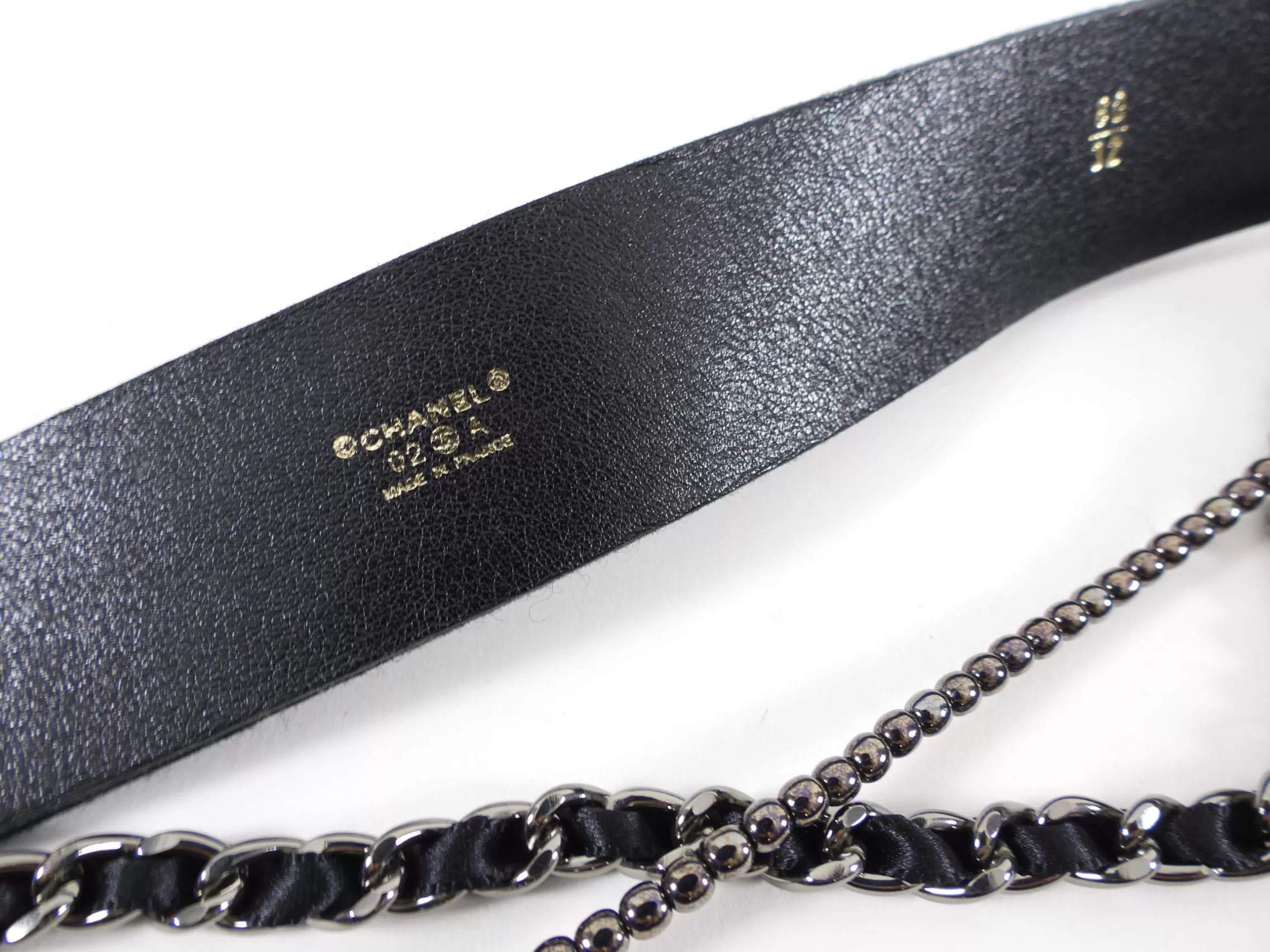 Chanel 02A Vintage Black Felt Bow Chain Belt - 80 / 32