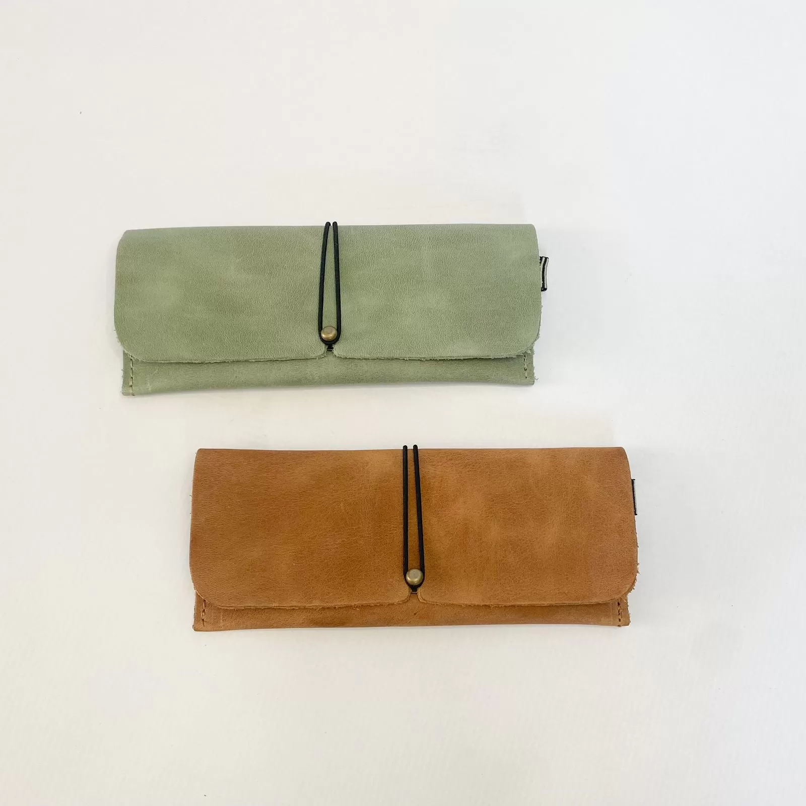 Gia leather sage sunglass pouch