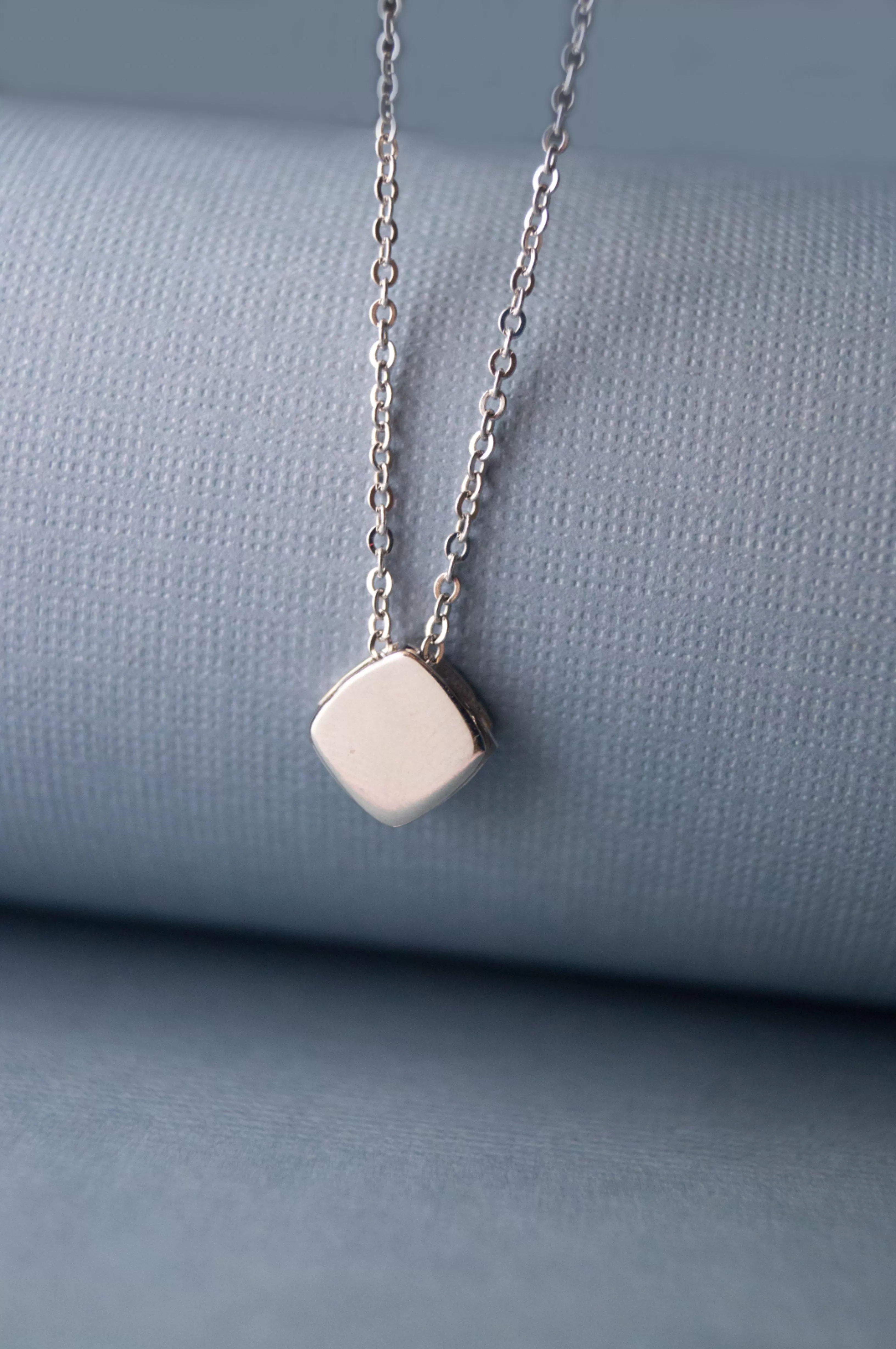 In-n-Out Solid Square Sterling Silver Pendant Chain Necklace