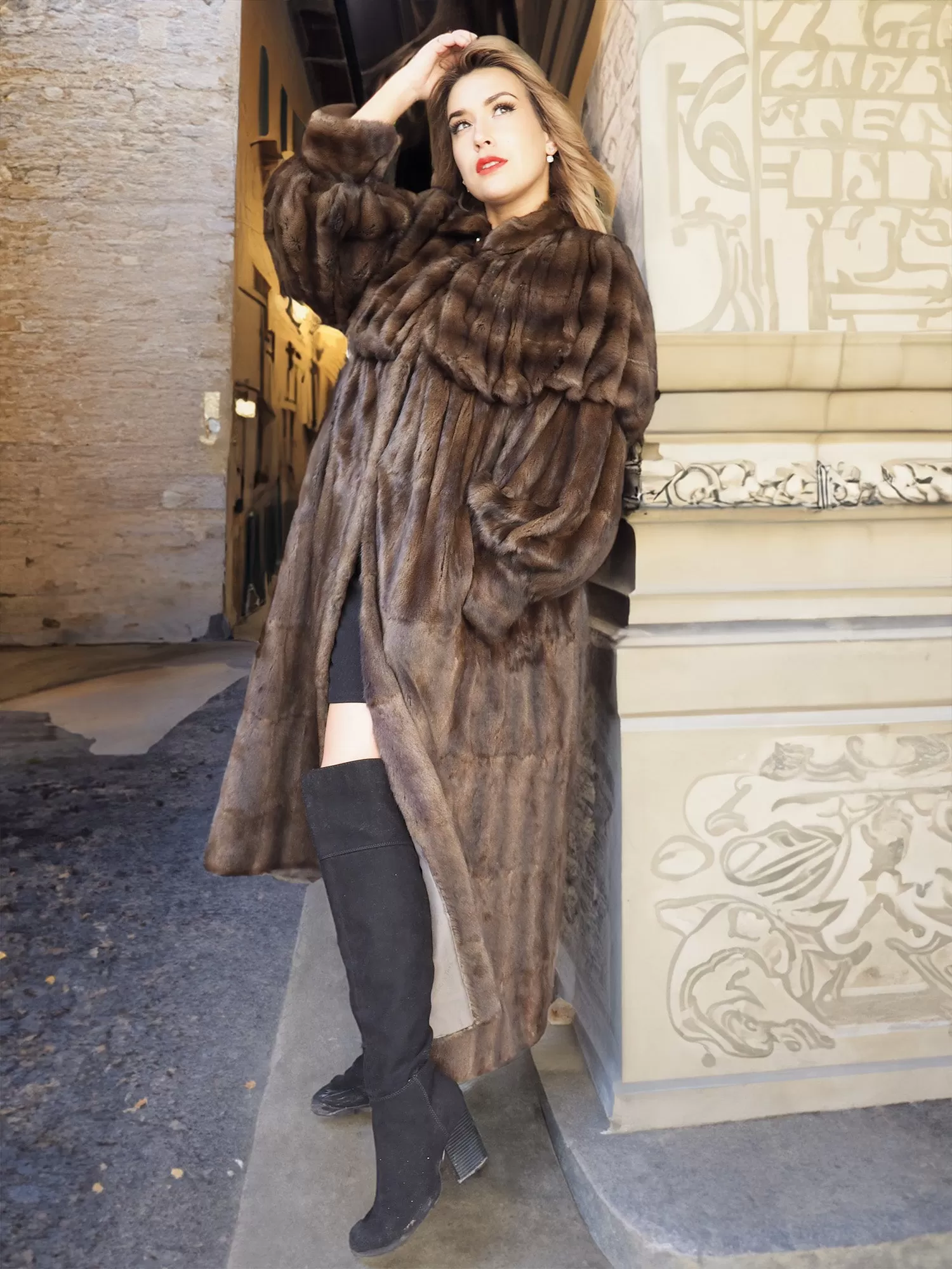 Luxurious Designer Russian Squirrel Fur Coat Coats By Giuliana Teso M/L 50 Long