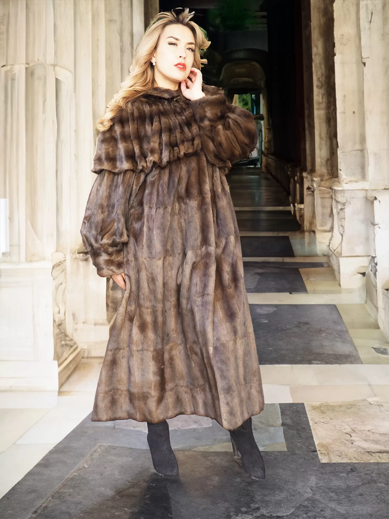 Luxurious Designer Russian Squirrel Fur Coat Coats By Giuliana Teso M/L 50 Long