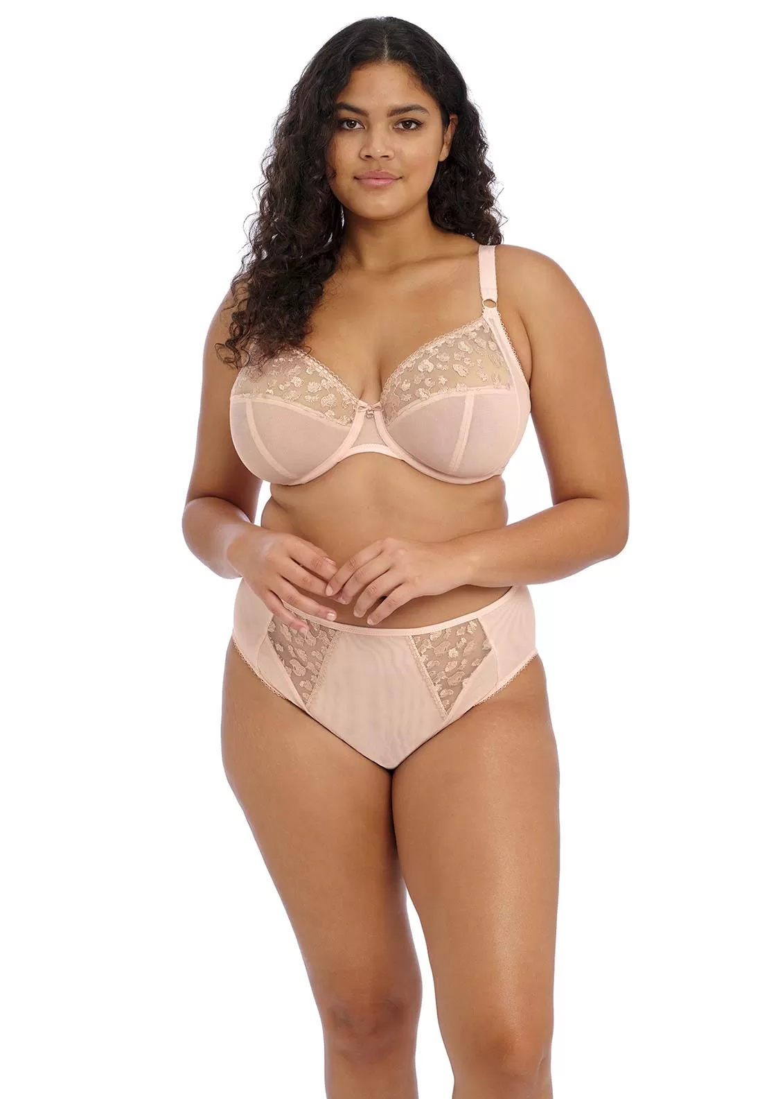 Namrah Underwire Bandless Plunge Bra