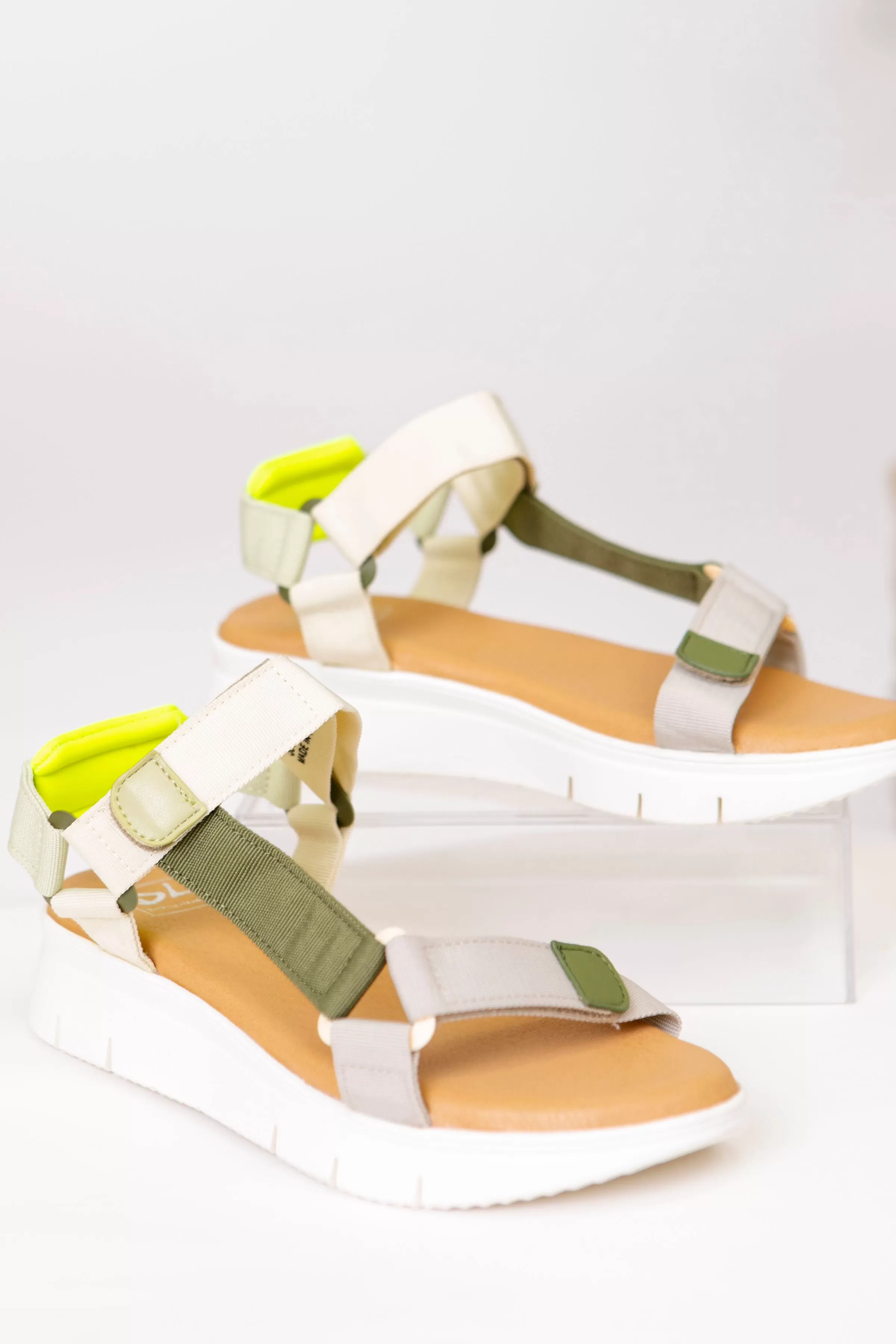 Qwest Webb-Neo Sandal